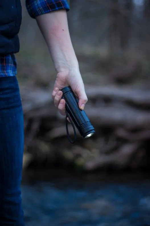 FLASHLIGHT / AREA LIGHT - CREE